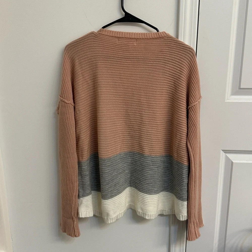 V-Neck Chevron Sweater in Pink, Gray, and Cream - Picture 2 of 6